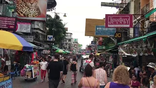 Khaosan road after midnight 2018 || Backpacker Street