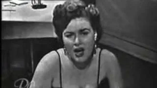 Patsy Cline - Stranger In My Arms