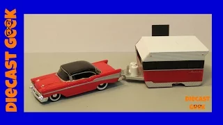 Unboxing & Review on a: 1957 Chevrolet Bel Air/Alameda Trailer 1:64 diecast by Maisto
