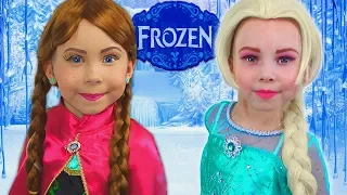 Alice finge PRINCESAS Elsa and Anna| Compilación historias para niños