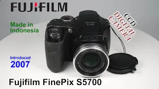 2007 Fujifilm FinePix S5700 - CCD Digital Camera