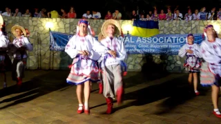 "Веселкові коралі" з танцем "Скакуха" на Budva Festival 2017