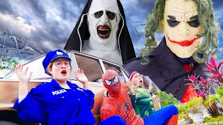 Zombie 2 Rescue Police| Couple Spiderman SEAL X Warriors Nerf Gun Fight