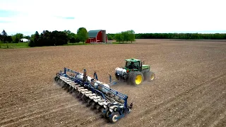 Super Trucker Helps Plant Corn! 🌽