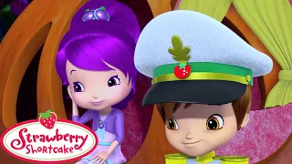 Berry Bitty Adventures🍓  Berryella and The Prince ! 🍓 Strawberry Shortcake 🍓