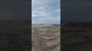 Livellamento duna, spiaggia di Milano Marittima,  aprile 2023