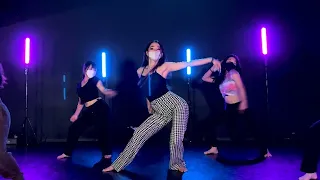 Izzy La Reina"Diabla" choreography by MANA @homeydancestudio