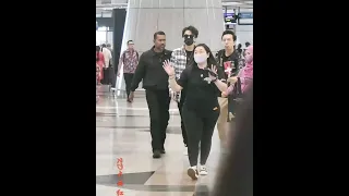 Dimash at Kuala Lampur airport