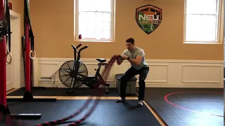 Battle Ropes - Double Arm Waves