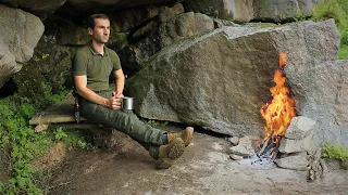 Bushcraft Camping in a Cave, Catch and Cook, Smoked Fish and Roasted Catfish, Rose Hip Tea