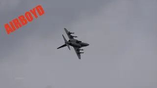 Alenia Aermacchi M-346 Flight Demonstration - Farnborough Airshow