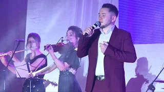 CHRISTMAS CAN'T BE FAR AWAY - Kirnev Family (cover) live concert