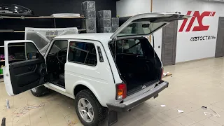 Niva Legend / Нива Легенда с громким автозвуком за 100 тыс рублей. Аудиосистема в Ниву от Автостиль