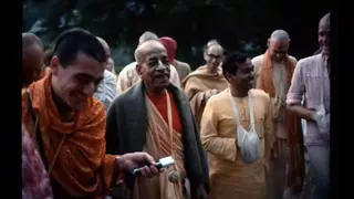 Prabhupada 0120 - Inconceivable Mystic Power