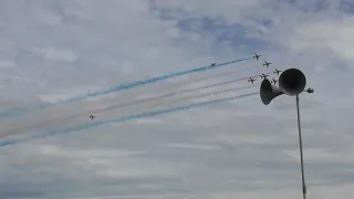 The Red Arrows perform Tornado @ Cosford 2019.