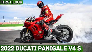 New 2022 Ducati Panigale V4 S REVEALED - First Look