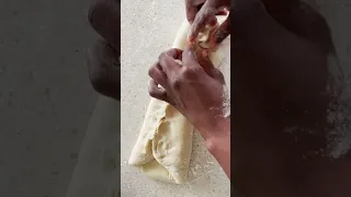 My Lithuanian husband is crazy about this Ghanaian butter bread🤤❤️🥺 #viral #recipe #bread