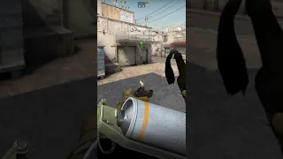 Простой молотов на машину на Dust2 | CS:GO #Shorts