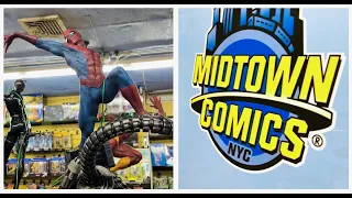 Visiting Midtown Comics NYC!