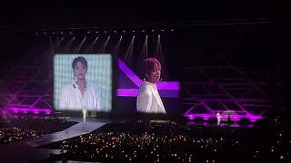 [Fancam] [4k] 220702 - NCT 127 Taeil & Haechan Love Sign