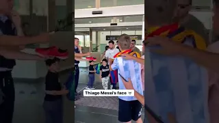 Thiago Messi has no time for the fans 🤣