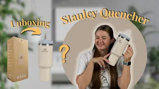 UNBOXING Stanley Quencher H2.0!!  *LIVE Leak-Proof Test*