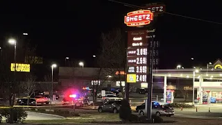 Greensboro officer killed at Sheetz in Colfax