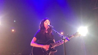 Daniela Andrade - Come Around (live), Paris