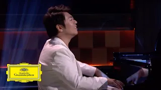 Lang Lang-  Chopsticks / Mozart Variations / Maple Leaf Rag (Live On The Tonight Show)