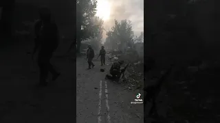 Бойцы ВСУ ведут бой где-то в Луганском регионе / Бійці ЗСУ ведуть бій десь у Луганському регіоні