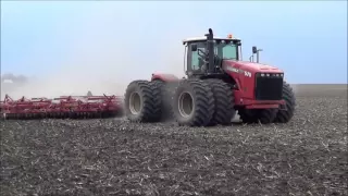 The New Versatile 575 working ground in Illinois