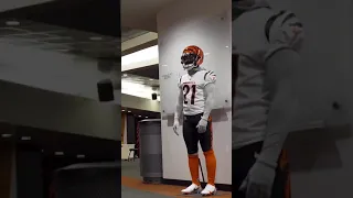 Burrow was not havin' Mike Hilton's mannequin prank (@Bengals) #shorts