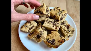 5 Ingredient Vegan Chickpea Blondies (nut free!)