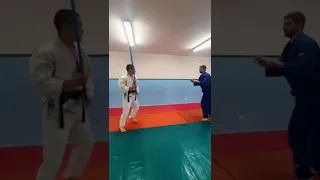 Como defenderse de un palo - Defensa Personal Caballerojudo #shorts