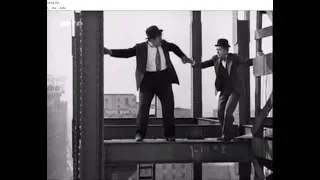 Stan Laurel & Oliver Hardy - Liberty  Vive la liberté  Skyscraper  gratte-ciel