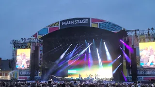 Maroon 5 - Beautiful Mistakes + She Will Be Loved  live Main Square Festival 2023