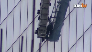 Two window washers rescued from 69th floor of WTC