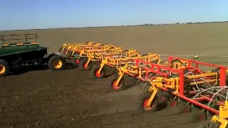 Zell's 214ft sowing rig