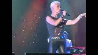 Roxette - How Do You Do (leading into Dangerous) [Live at SECC Glasgow 3rd July 2012]