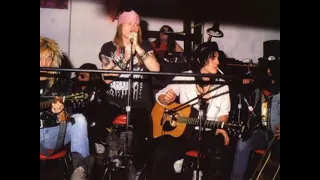 Guns N’ Roses- Live at CBGB’s, 10-30-1987 (Full Show, Fan Remaster)