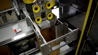 Robotic Case Divider Inserter