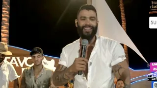 Gusttavo Lima se emociona ao lembrar da mãe na live