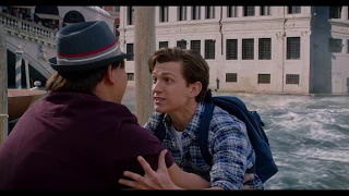 Spider-Man: Far From Home (2019) - Mysterio vs. Hydro-Man Scene (IMAX)