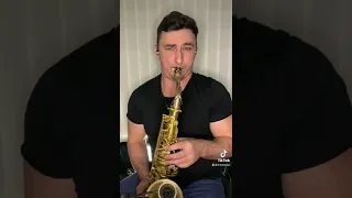 😱 Федерико Феллини на саксофоне