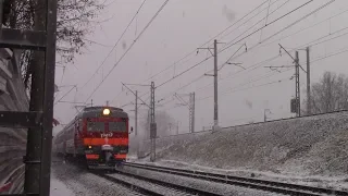 "Накрывает автора снегом" Электропоезд ЭД2Т-0037 с торможением на ЭДТ