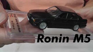 Unboxing of Ronin BMW M5 E34 by TMT Models 1/43 Scale