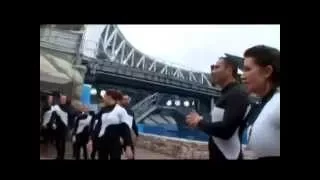 Работа - тренер косаток. Стажеры на практических занятиях в парке Seaworld