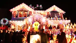 8 BEST CHRISTMAS HOUSE LIGHTS! | Localish