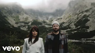 Poetika ft. Katarina Knechtova - Cíl (Official Music Video)