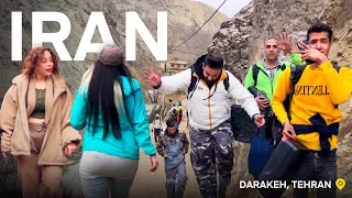 IRAN 🇮🇷 walking in DARAKEH  in Tehran city - 4K - بزن و برقص تو درکه🫣